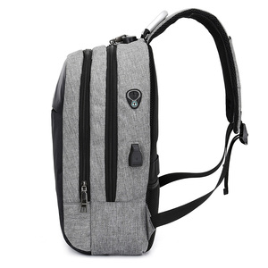 Mochila para Computadora de 20-39L, Diseño Personalizado de Fábrica OEM, Oxford, Portátil, Impermeable, con Cierre de Cremallera y Puerto de Carga USB - Product Image 3