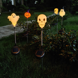 Luces Solares Oscilantes de Calabaza Fantasma de Halloween Yuntu, Luz LED de Calavera Brillante para Estaca, Decoración de Paisaje Exterior con Cara de Fantasma - Product Image 2