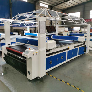 เครื่องตัดเลเซอร์ CNC รุ่น LaserMen-1825 150W พร้อมกล้อง CCD สำหรับตัดเสื้อผ้า รองเท้า กระเป๋า วัสดุที่ไม่ใช่โลหะ และสิ่งทอ - Product Image 6