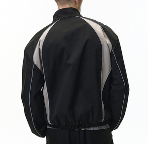 Giacca da <span class=keywords><strong>Uomo</strong></span> 100% Cotone OEM di Alta Qualità con Zip Integrale, Contrasto di Colore, Stile Vintage Oversize, Linee Riflettenti, Orlo Elastico e Taglio Squadrato - Product Image 4