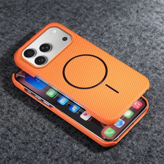 Half Package Carbon Fiber Magnetic Bracket Animal Design Embossing for 17promax IPhone16 for Protective Cover