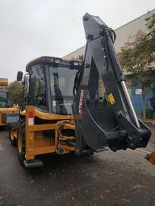Tractor Agrícola XC870K a Precio Económico con Cargador Frontal y Retroexcavadora en Venta - Product Image 5