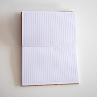 Carnet de haute qualité avec lignes horizontales et pages intérieures, adapté pour les bureaux et les écoles