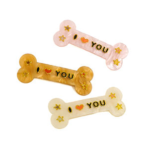 Barrette à cheveux en forme d'os de dessin animé de couleur bonbon, barrette à cheveux douce et charmante pour filles avec logo mental personnalisé, matériau en acétate, décoration de cheveux - Product Image 1