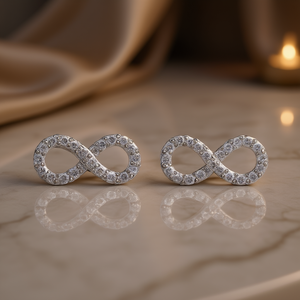 E2353 Orecchini in oro bianco con diamanti, taglio rotondo brillante, colore D, stile classico da donna - Product Image 2