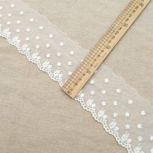Exquisita Cinta de Encaje de Malla Blanca de Poliéster, Encaje Soluble en Agua con Bordado para Accesorios de Ropa, Decoración del Hogar y Regalos - Product Image 4