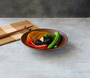 Diseño minimalista refinado estético esmalte oscuro Oem porcelana placas personalizadas cerámica - Product Image 5