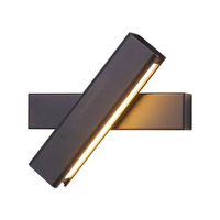 Applique murale LED de Style minimaliste nordique chambre intérieure moderne avec escalier d'allée rotation fond de salon corps en fer