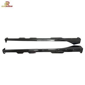 Jupes latérales en fibre de carbone style PT pour Mercedes Benz AMG GT GTC GTS 2014-2018 – Pièces de carrosserie en carbone - Product Image 1