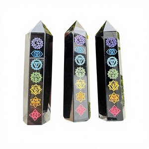 Vente en gros de tour de cristal en obsidienne noire naturelle gravée avec les 7 chakras, obélisque pour la guérison, la méditation et la décoration - Product Image 3