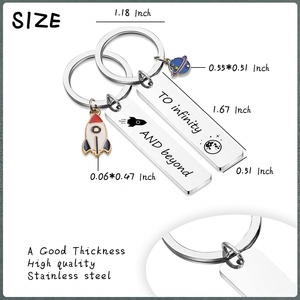 Llavero de cohete '<span class=keywords><strong>Te</strong></span> <span class=keywords><strong>amo</strong></span> hasta el <span class=keywords><strong>infinito</strong></span> y más allá', Llavero para parejas, Colgante de amuleto, Regalos, Llavero de cohete, Llaveros de planeta - Product Image 6