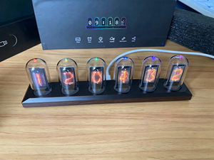 Cyberpunk-Stil RGB Aluminium-Legierung Nixie-Röhren-Uhr IPS Computer-Desktop-Uhr Ornament Steins;<span class=keywords><strong>Gate</strong></span> - Product Image 4