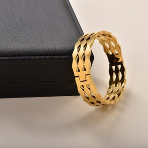 Bracelet de luxe tressé en acier inoxydable, double couche, creux, plaqué or 18 carats et argent, idéal pour un cadeau d'anniversaire - Product Image 6