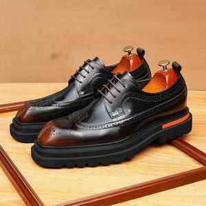 Couvre-chaussures en cuir tissé sur mesure de haute qualité pour chaussures d'affaires pour hommes, chaussures tendance - Product Image 5