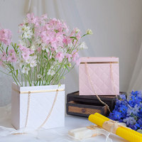 Caja de regalo cuadrada de lujo, bolsas de papel de embalaje de flores plegables, ramos de rosas, cajas de flores con cadena