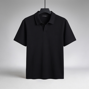เสื้อโปโลลำลองสีดำสำหรับผู้ชายระดับไฮคลาส ผ้าสั่งทำพิเศษ ผลิตแบบ OEM ODM - Product Image 1