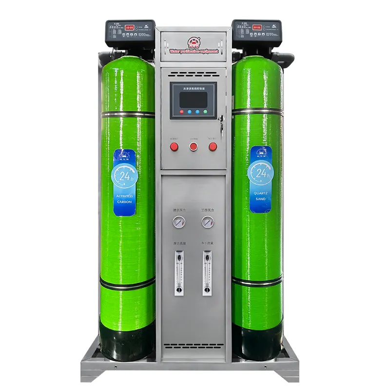Système de filtre à eau par osmose inverse Système de traitement de l'eau minérale de l'usine d'osmose inverse commerciale
