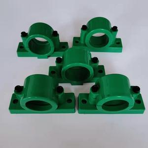 ตัวหนีบยึดท่อเดี่ยว พลาสติกสีเขียว พร้อมสกรูสีดำ สำหรับยึดและรองรับท่อ - Product Image 1