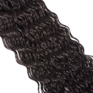 Extensions de cheveux brésiliens Water Wave avec closure, 100% naturelles non traitées, avec closure 4x4, raie libre, ondulées et bouclées, effet mouillé - Product Image 4