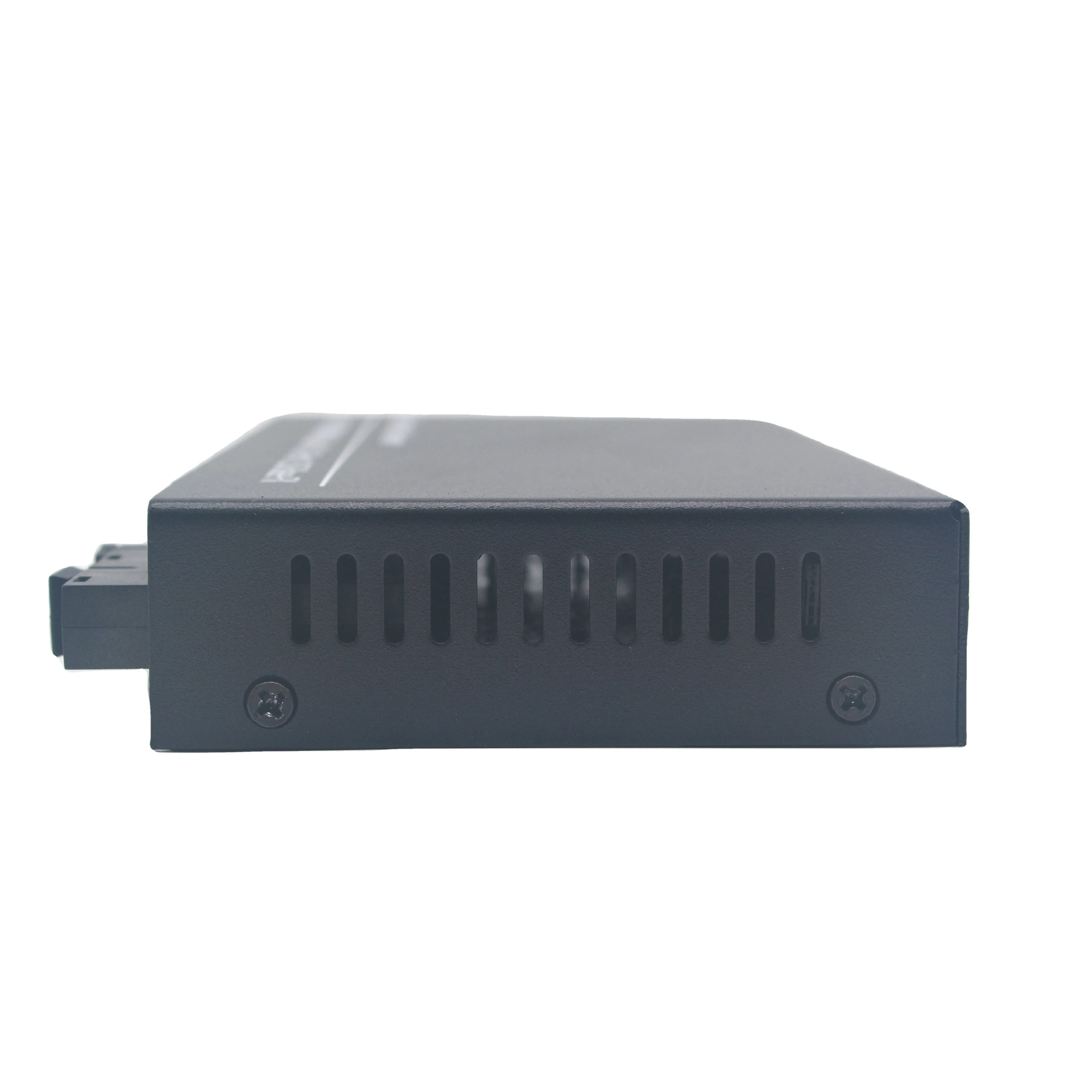 Wholesale custom 8 ports 1 sfp 10/100/1000M poe switch with fiber media converter camera