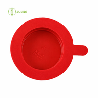 Capuchon de protection en plastique rouge personnalisé Hotsale JJGF350 Z61 LDPE DN32 1 1/4" avec embouts de soudure et oreilles de fixation pour raccords de tuyauterie et vannes