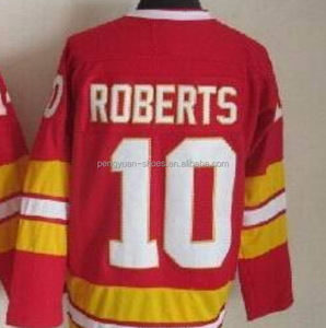 Maglia da Hockey Rossa Ricamata Stile Retrò di Theo Fleury dei Calgary, Pronta per la Spedizione - Product Image 3