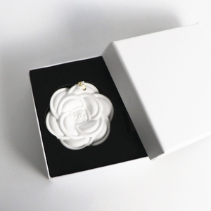 Stocked Hanging Scented Car Wardrobe Air Freshener <strong>Ceramic</strong> Aroma Plaster Porcelain Flower Home Fragrance Essential Oil <strong>Diffuser</strong> - Product Image 5
