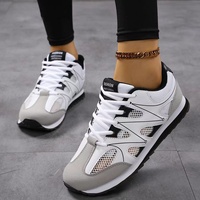 Nouvelles Chaussures en Maille Respirantes Légères Antidérapantes à Lacets Style Coréen Été 2026 pour Hommes et Femmes Polyvalentes