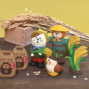 Japanese ZAKKA Cat Themed Resin Craft Ornaments Handmade Animal Shape Home Decoration Gift Set - Product Image 4