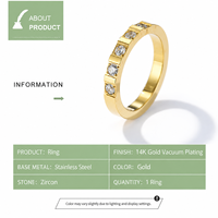 Bague fine en acier inoxydable avec zircon, bande dorée segmentée et placage sous vide en or 14 carats