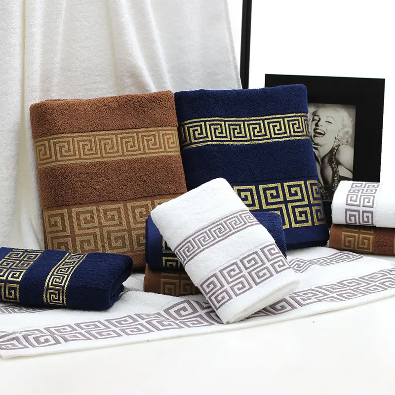 Cổ Phiếu Bán Buôn 100% Bông Biểu Tượng Tùy Chỉnh Hộp Quà Tặng Rửa Nhãn Cổ Điển Jacquard Thêu Khăn Tắm Thiết Lập