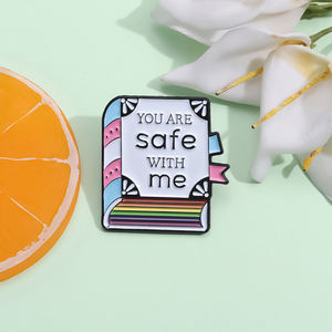 <span class=keywords><strong>2025</strong></span> nuevo You Are Safe With Me diseño de libro Pin de Metal Rainbow Lgbt Gay esmalte Pin para ropa sombreros Pin - Product Image 5