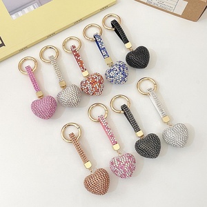 Wholesale Luxury Bling Full Diamond Crystal Rhinestone Lovely Heart Keychain Bag Car Pendant Keyring Charm Keychain for Girls