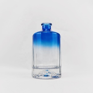 Tùy Chỉnh Dưới Núi 375Ml 500Ml 700Ml <span class=keywords><strong>750Ml</strong></span> 1000Ml Rỗng Rượu Tinh Thần Chai Thủy Tinh Whiskey Gin Rum <span class=keywords><strong>Vodka</strong></span> Tequila Với Nút Chai - Product Image 3