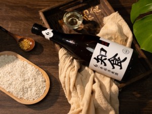 Vino de Arroz Xiaogan 708ml 6% de Alcohol Etiqueta Limpia Elaborado Naturalmente Venta al por Mayor Tiendas de Comestibles Asiáticas Restaurantes - Product Image 6