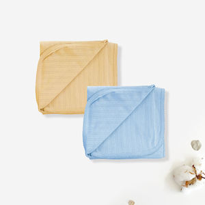 Couverture pour nouveau-né en coton biologique doux et personnalisé, emmaillotage lavable en Jacquard pour bébé - Product Image 4