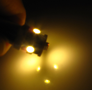 PURPLE # Bombillas LED BA9S Ultra Brillantes de 5 LED y 6.3 Voltios para Pinball, 906 44 47 - Product Image 3