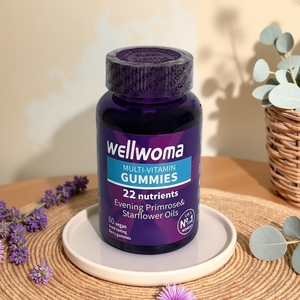 Integratore Alimentare per il Benessere Femminile, Supporto Immunitario e Antistress, Complesso di Vitamine C, D3, E, D, B12 e Minerali in Gommose - Product Image 2