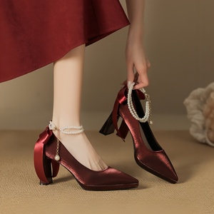 Escarpins élégants en satin pour mariée, à talon épais de 8 cm, à enfiler, bout rond – Chaussures pour femme à séchage rapide et résistantes à l'usure - Product Image 6