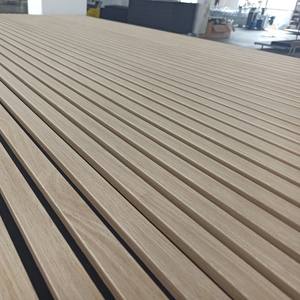 Panneaux en bois teinté sur mesure, couleur personnalisée pour les schémas d'aménagement intérieur de designers - Product Image 4