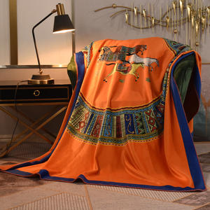 Couverture de velours de <span class=keywords><strong>renard</strong></span> de brocart haut de gamme couverture épaisse florale rétro de luxe avec pour taie d'oreiller et ensembles de housse de <span class=keywords><strong>couette</strong></span> de Style BOHO - Product Image 1