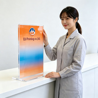 Exhibidor Acrílico Personalizado con Impresión UV, Decoración de Escritorio de Colores Brillantes, Soporte para Fotos/Logotipos Personalizados para Oficina