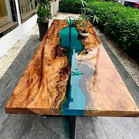 Ensemble de Table à Manger avec Design Époxy Moderne pour Cuisine ou Hôtellerie, Thème Rivière en Résine Exquise