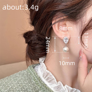 Orecchini a Goccia con Zirconi e Perle Simulate per Donne, Gioielli Eleganti e Classici per Uso Quotidiano - Product Image 5