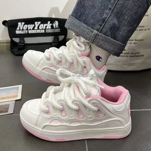 <span class=keywords><strong>2025</strong></span> Dames Grote Maat Dikke Zolen Sport En Meisje Casual <span class=keywords><strong>Trendy</strong></span> Wandelstijl Schoenen Sneaker Dame Sportschoenen Dikke Schoenen - Product Image 1
