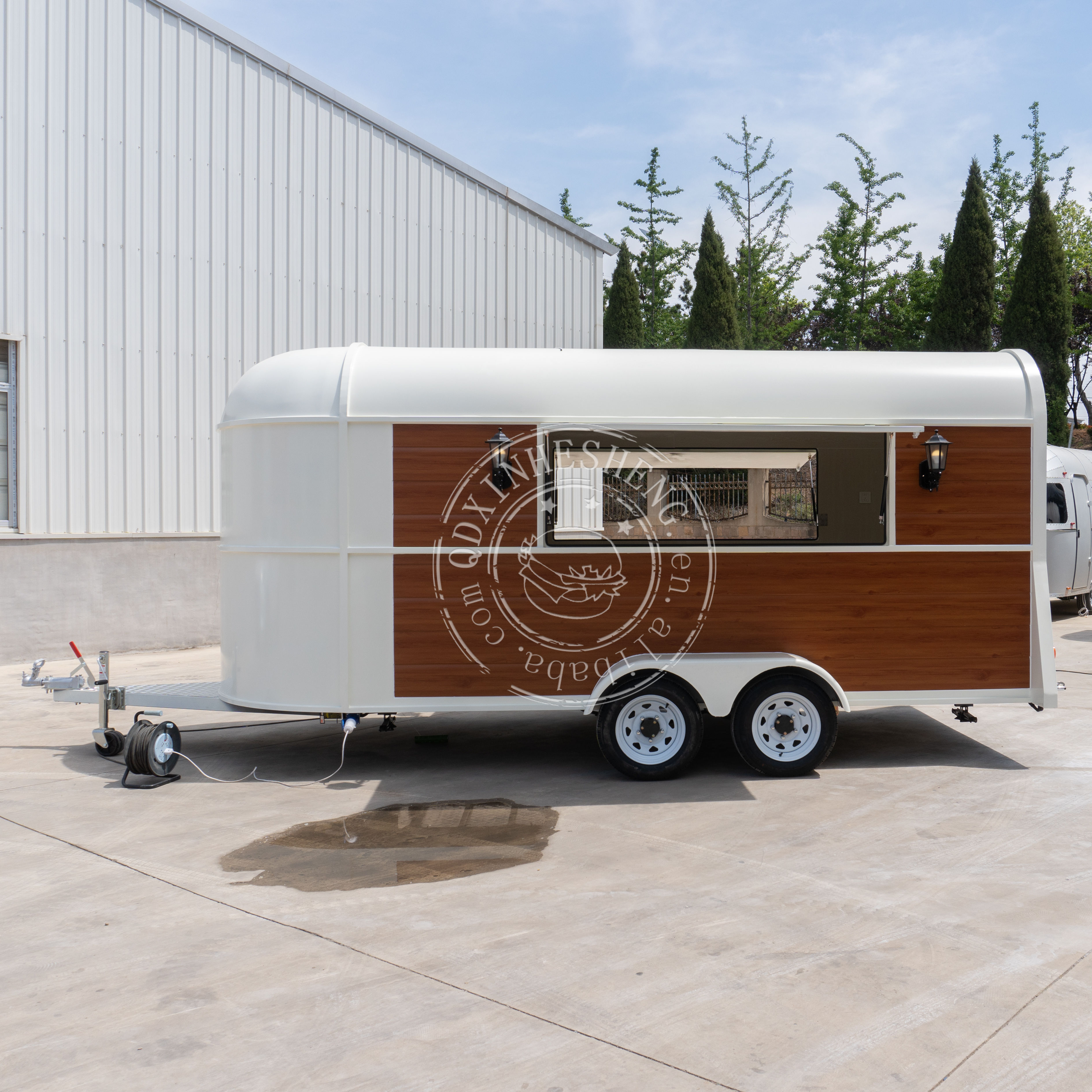 Horse Trailers World - Horse Trailers with Living Area