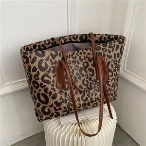Fashion Leopard Print Portable Shoulder Underarm Tote Bag Trendy 2022 Handbags Wholesale Designer Inspired