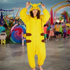 Combinaison une pièce pour <span class=keywords><strong>adulte</strong></span> <span class=keywords><strong>Pikachu</strong></span> Cartoon Anime Costume pour jeu de rôle Halloween Stage Carnavals Theme Parties - Product Image 3
