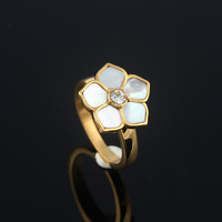 Bracelet en acier inoxydable à cinq feuilles avec fleur pétale sur mesure
