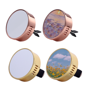 Diffuseur <span class=keywords><strong>d</strong></span>'arômes pour voiture en métal, <span class=keywords><strong>mini</strong></span>, portable, à clipser sur grille <span class=keywords><strong>d</strong></span>'aération, pour sublimation, vente en gros - Product Image 3